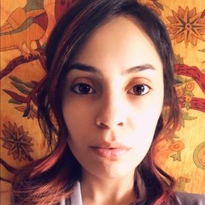 Meet your Posher, Christina